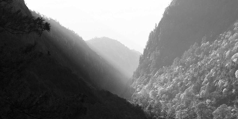 守护车间安全与效率：华晨防腐风机如何成为电镀酸洗废气治理的“心脏”